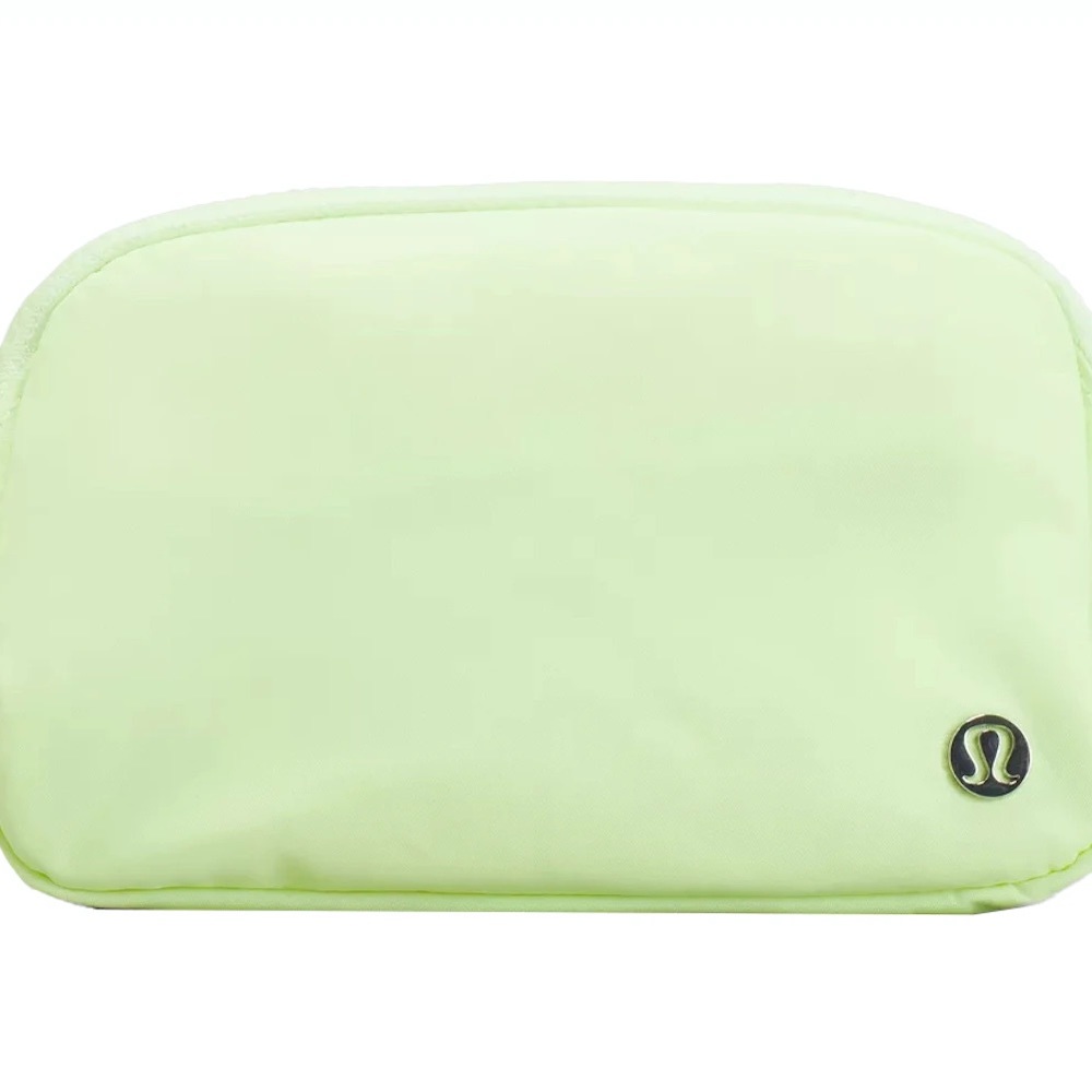 NWT LULULEMON EVERYWHERE BELT BAG- FADED ZAP